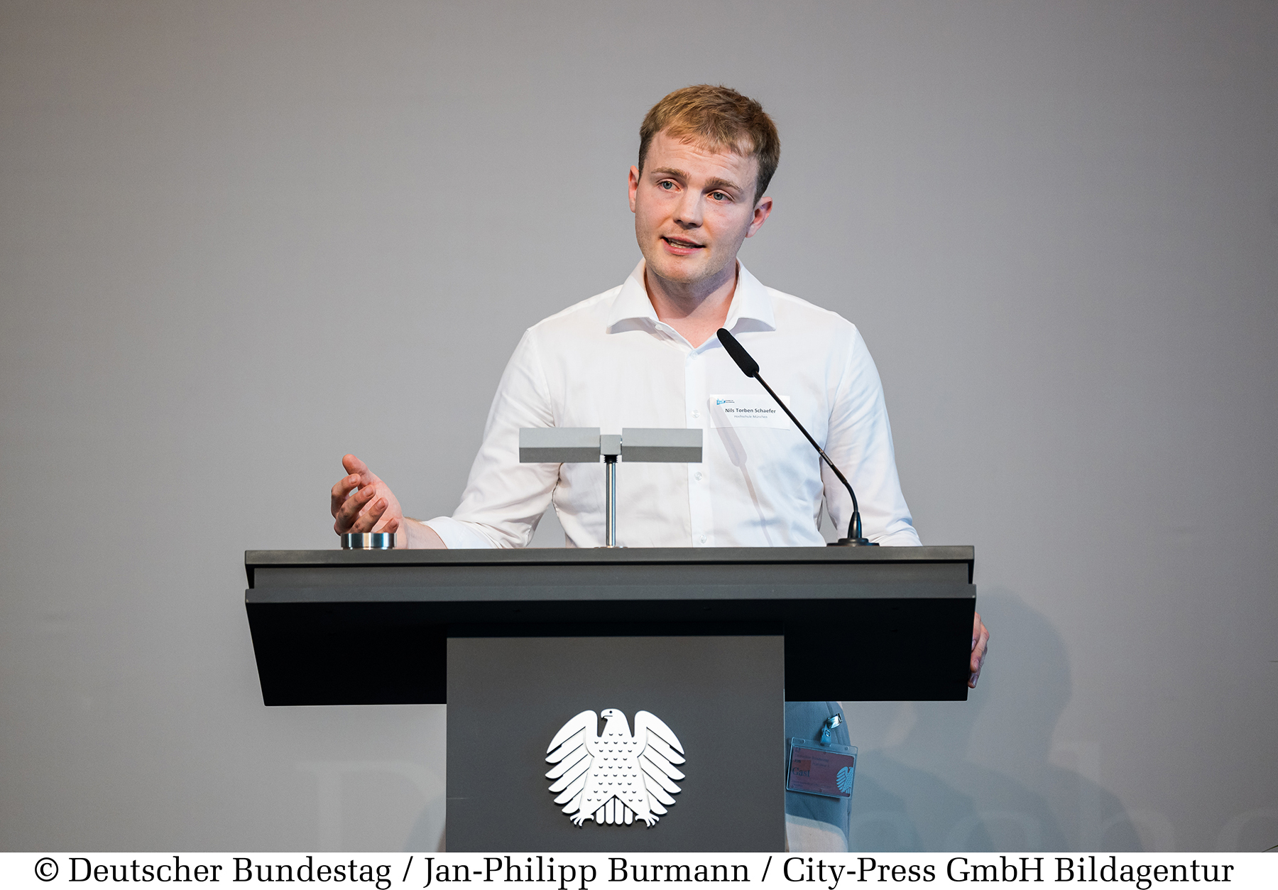 Opening of the Exhibition “Posters in the Bundestag: Academic Freedom. – The Freedom to Conduct Research”